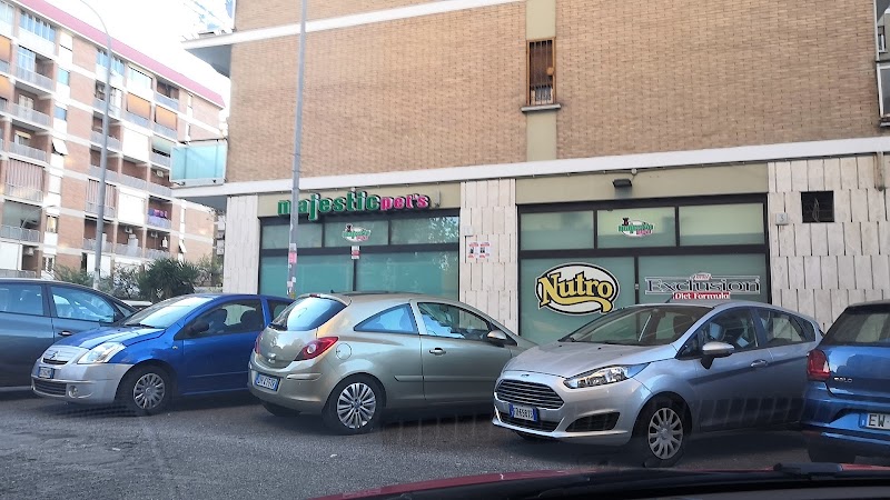 Majestic Pet's